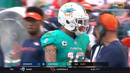 Cutler sails pass down sideline for Stills to convert third down