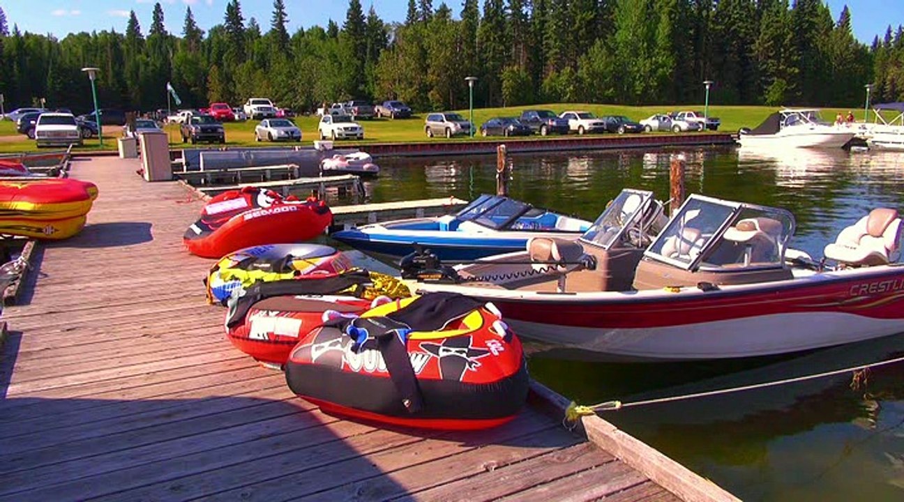 Waskesiu Lake Marina