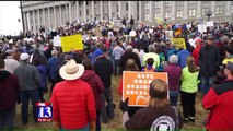 Thousands of Protesters Gather to Oppose Trump`s Proposed Reductions to Utah Monuments