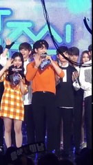 앵콜 세로 김재환 포커스