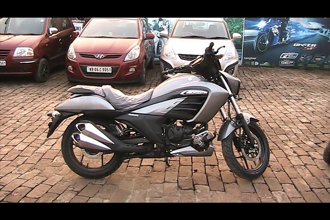 Suzuki Intruder 150 !!!! Launch in India !!! Walkaround look