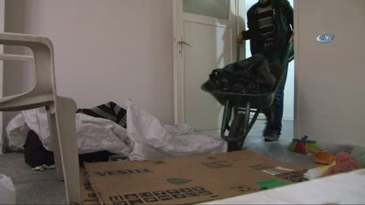 Ailesi Tarafından Terk Edilen Şizofreni Hastası Vatandaş Yardım Bekliyor