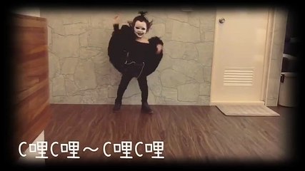 Em bé Vô diện "hot" nhất Halloween 2016 đã trở lại và càng lợi hại hơn xưa!!!