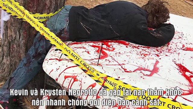 Trang trí Halloween theo phong cách “làm quá”, đôi vợ chồng bị hàng xóm báo cảnh sát