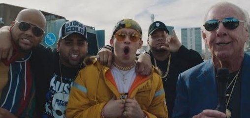Bad Bunny - Chambea (Oficial Video)