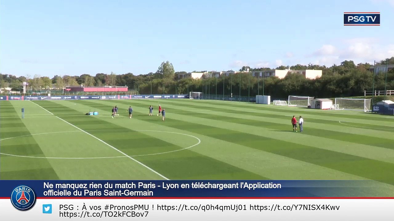 Paris Saint-Germain training session