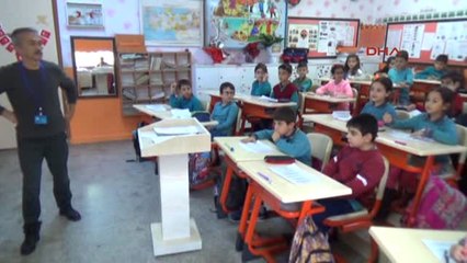 Antalya Öğretmen, Sınıfı Amfitiyatro Gibi Dizayn Etti