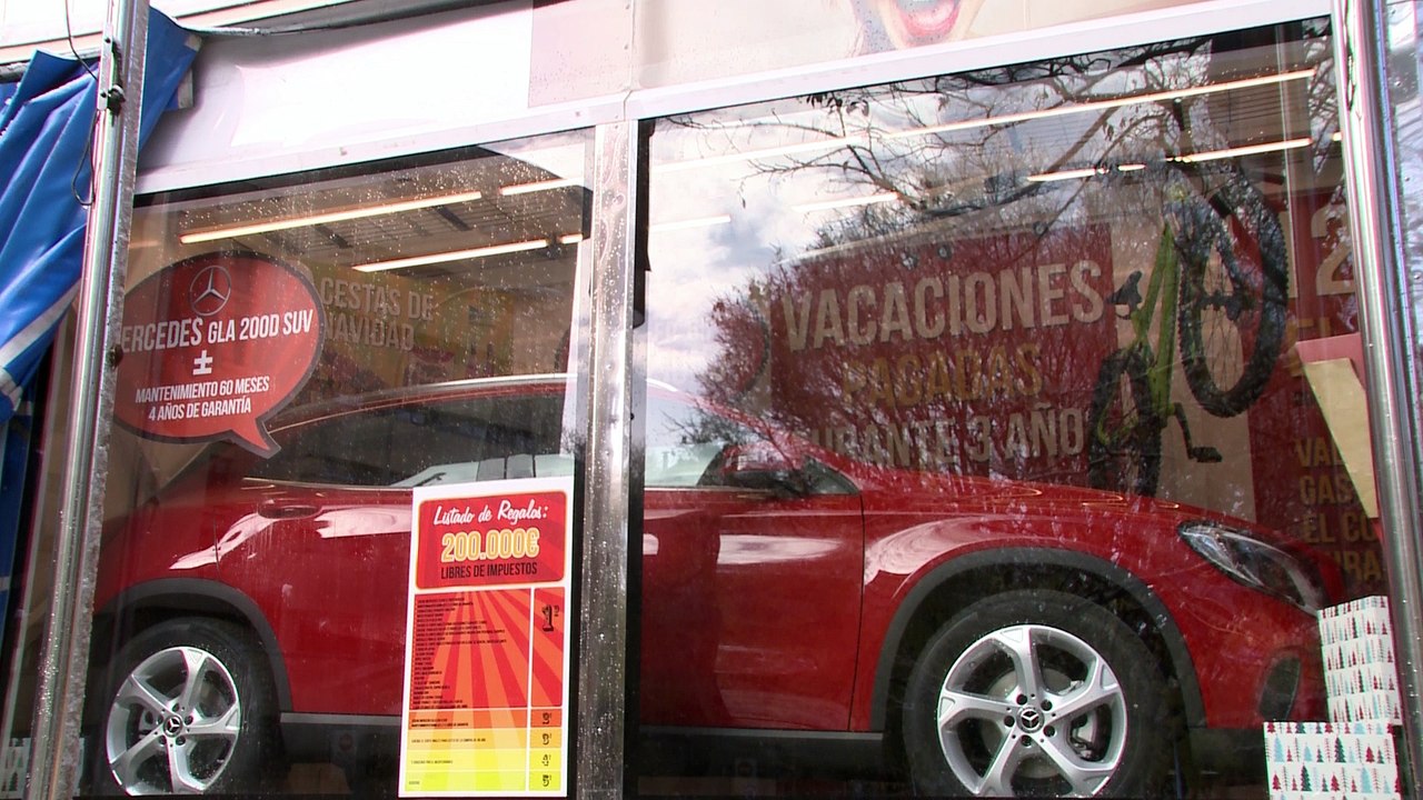 "La Gorda de Navidad" reparte 200.000 euros en regalos