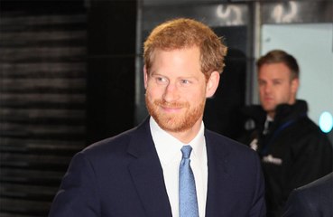 Descargar video: Prince Harry predicted he'd marry a celeb