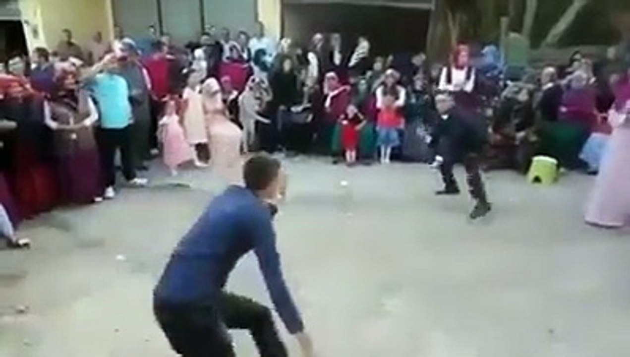 Damat düğünde ne içtiyse etkisinden çıkamamış