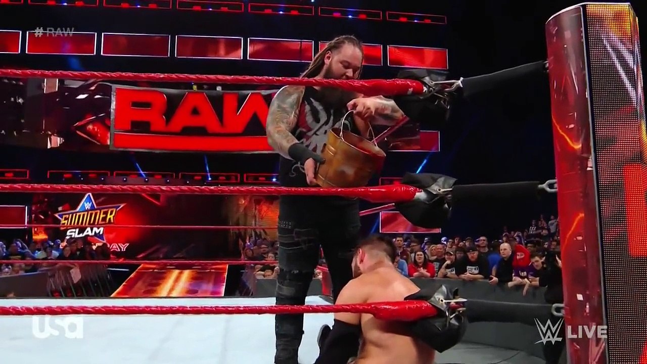 WWE RAW 데몬 소환의식을 거행하는 브레이 와이엇 거기에 화답하는 핀 밸러!