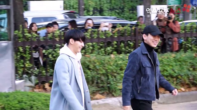 비투비 뮤직뱅크 출근길 중 갑자기 춤을 줘…팬들도 당황(yook sungjae,BTOB,music bank,직캠/fancam,목청 남팬)