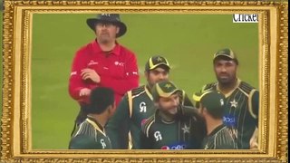 CRICKET HISTORY TOP 10 FUNNIEST MOMENTS