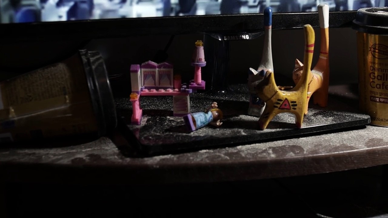 히키코모리(Hikicomori) 단편영화 - 세상이 망했으면 좋겠다 (2016) _CINEHUB korean short film-RIaP6VgDgD0