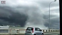 Extreme Tornados   Dangerous Tornados Caught on Cam (Part 2) [TNT Channel]-Uk5q5g0YaSc