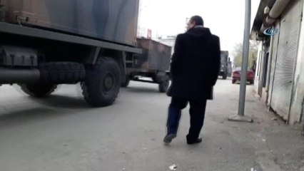 Sınıra Topçu Bataryası ile Mühimmat Sevk Edildi