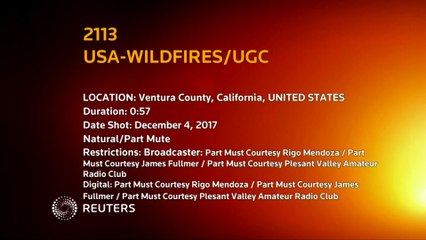 Incêndio avança contra casa na Califórnia