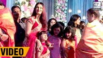 Aishwarya Rai & Daughter Aradhya TWINNING In Red At Family Wedding