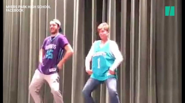 Cette mère et son fils ont complètement subjugué le public de ce spectacle de jeunes talents