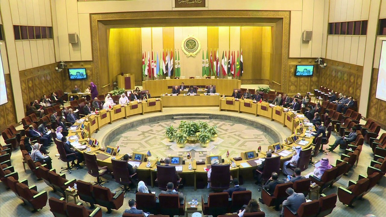 Líderes advierten a Trump, quien demora decisión sobre Jerusalén