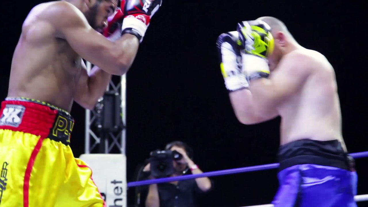 Boxing Mag : Le Nazairien David Papot et le Nantais Dibombé sont champions de France