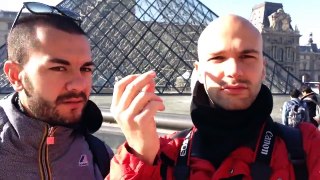 Travelers 'Teleport' to Different Landmarks Around Paris