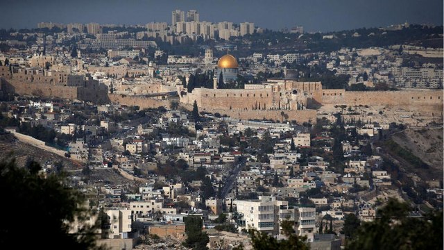 Donald Trump intends to move US Israeli embassy to Jerusalem