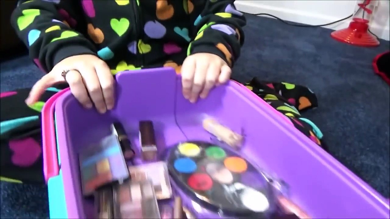 Bad Baby Dress Up Makeup Fail Victoria Annabelle Freak Daddy Toy Freaks World Baby Victoria Vlogs