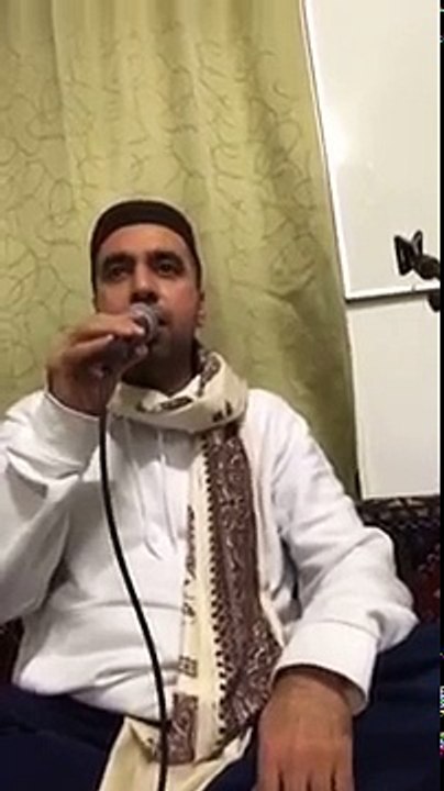 Kabe imamı Şeyh Mahir taklidi. Hafız Metin Demirtaş. İqamat salah Makkah. İmitation Muazzin Sheikh Ali Mullah & İmam Masjid Al Haram Sheikh Mahir Muayqali. Harameyn usulü kamet. kabe usulü kamet. Kabe imamlari taklit. Kabe imami taklidi. Maher Muaqeli