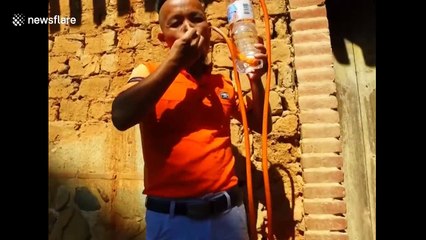This Chinese man can drink through his ears