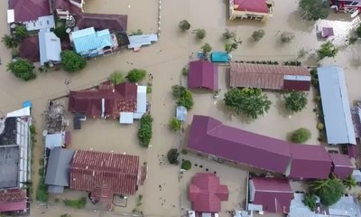 4 Hari Banjir Besar, Warga Aceh Utara Tidur di Pinggir Jalan