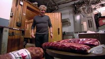 Ramsay Finds A Pigeon and More Dead Lobster in the Kitchen _ Kitchen Nightmares-9lW7oFExuxk