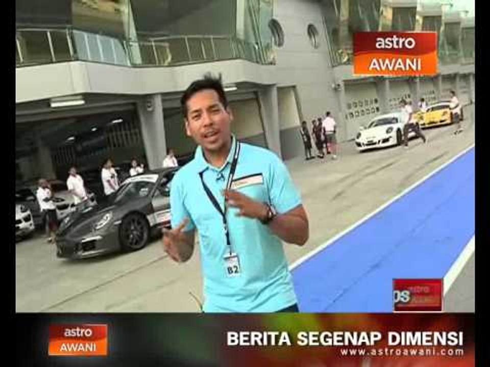 In Gear (S2):Cayman S in CLUB SPORT & Stikojet in FIY