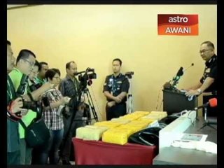 Télécharger la video: Polis Kedah rampas 28.8 kg dadah bernilai RM6.3 juta