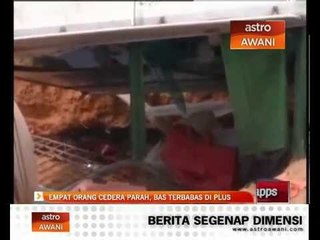 Download Video: Empat orang cedera parah, bas terbabas di PLUS