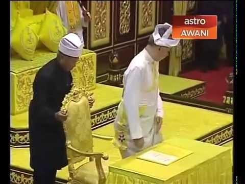 Raja Dr. Nazrin Shah, proclaimed the new Sultan of Perak