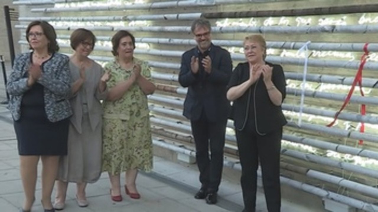 Inauguran en Chile el memorial al general Prats y su esposa asesinados en 1974