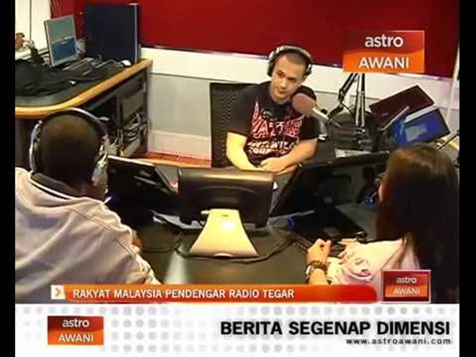 Rakyat Malaysia pendengar radio tegar