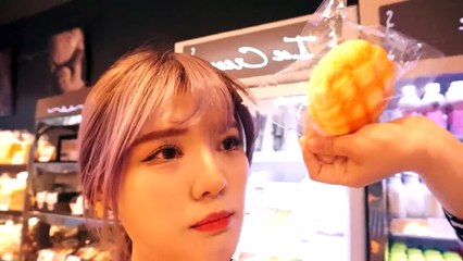 요새 대세! 빵 모형 스퀴시를 빵이라 하고 먹이기 몰래카메라ㅋㅋㅋ진짜 겁나 웃김 [띠미]