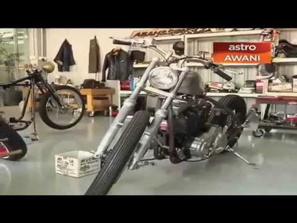 In Gear (S4E11) - Skateboard legend does kustom bikes. Abah & Son Co with Pa'Din