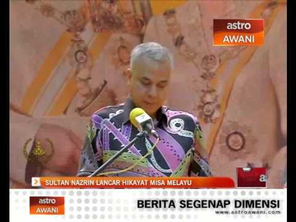 Sultan Nazrin lancar pameran koleksi baginda