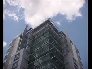 Ditahan ketika leka berjudi di khemah upacara kematian