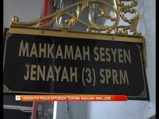 Video herunterladen: Anggota polis dituduh terima rasuah RM1,200