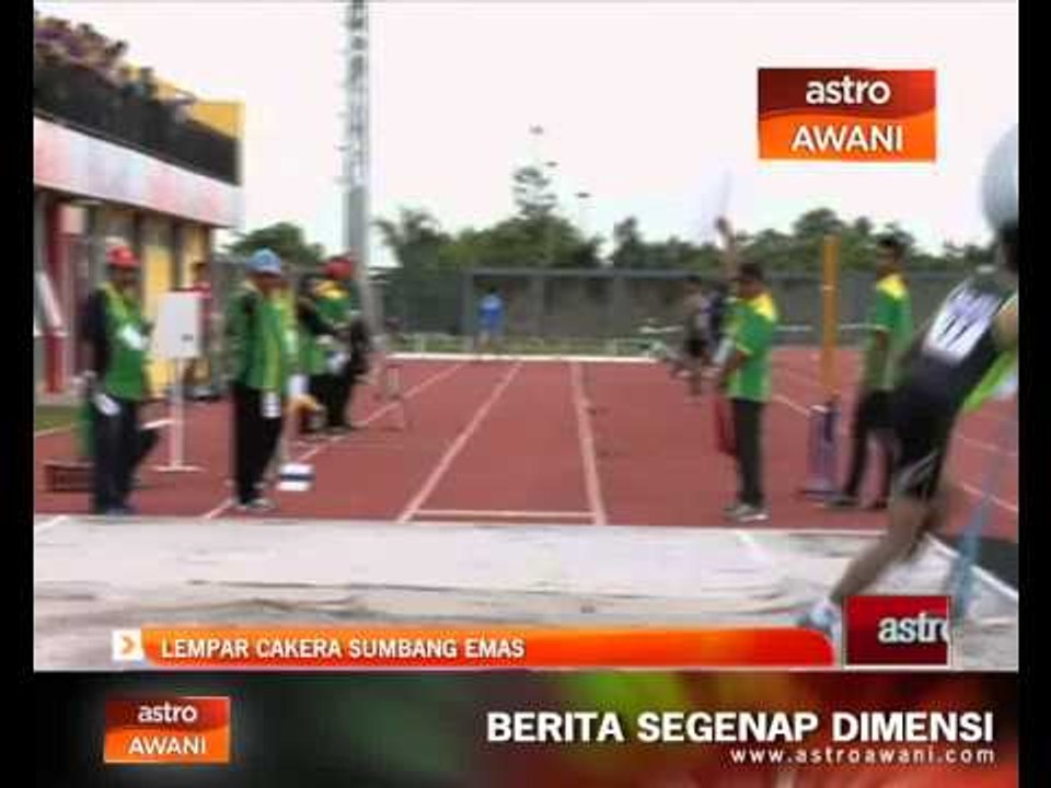 Lempar cakera sumbang emas