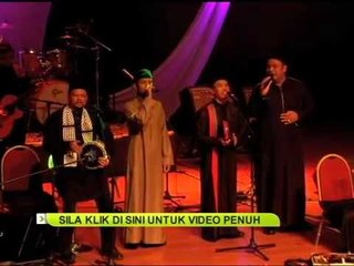 Berhibur sambil beramal