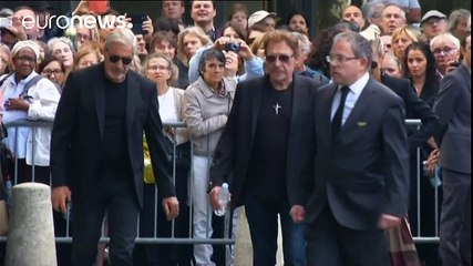 Efsane Fransız sanatçı Johnny Hallyday hayatını kaybetti