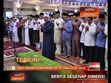 Upacara solat jenazah Allahyarham Jamaluddin Jarjis