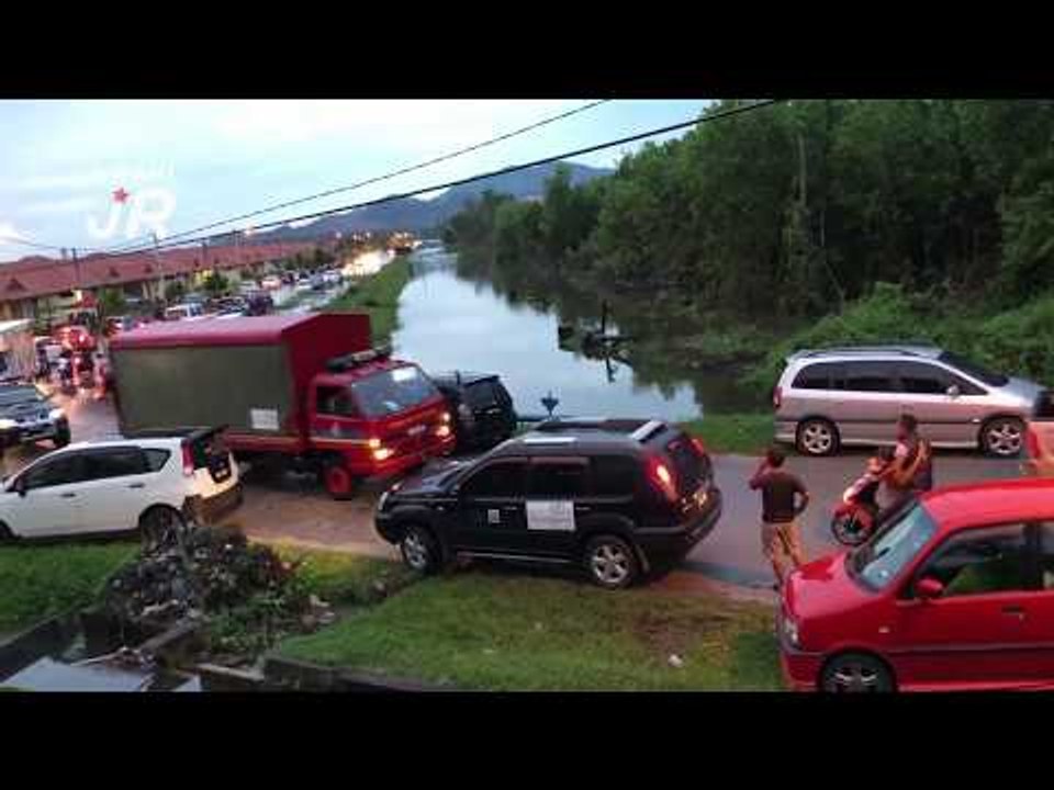 #AWANIJr: Banjir di Taman Desa Tanjung Damai Kuala Nerus Terengganu