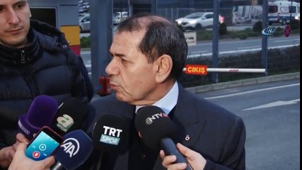 Dursun Özbek: ''Antrenör Değişikliği Söz Konusu Değil''
