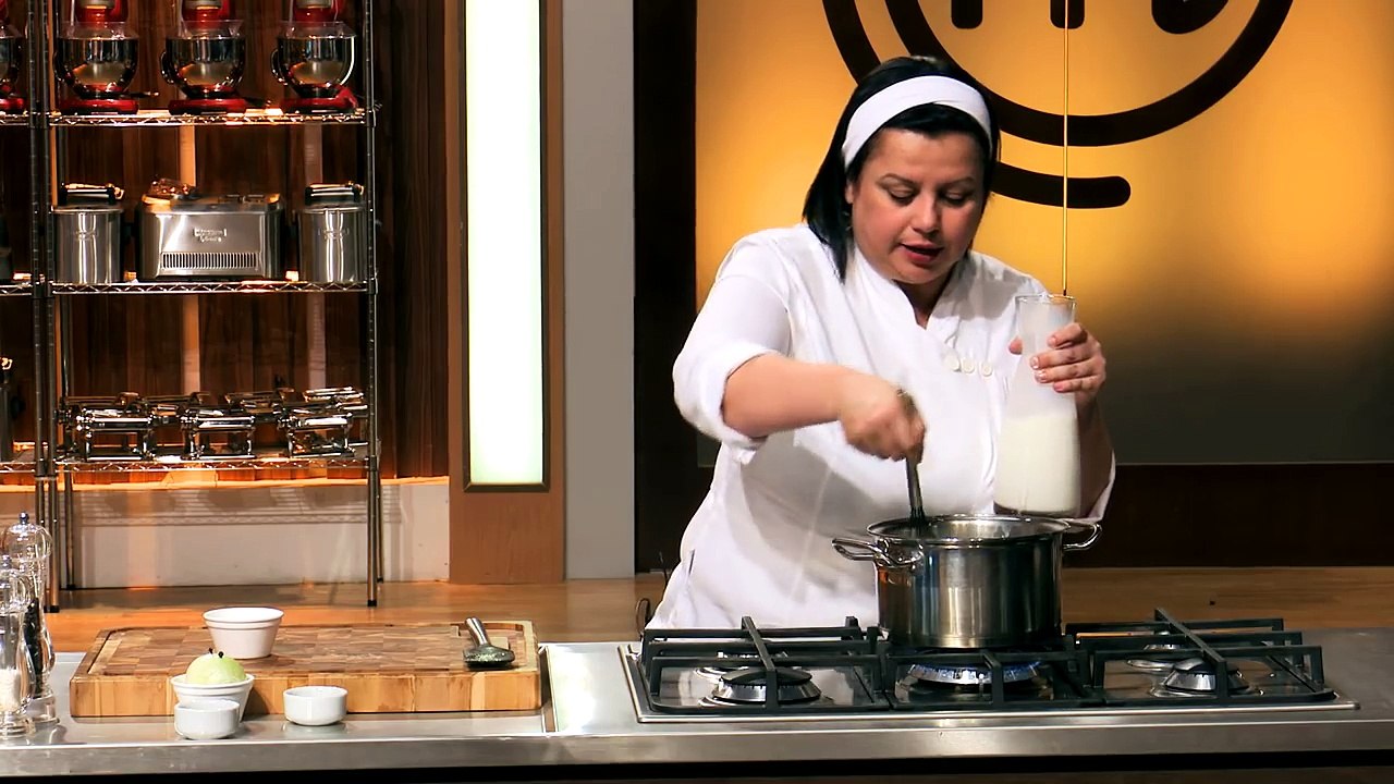 MOLHO BRANCO (BECHAMEL) com Helena  _ DICAS MASTERCHEF-bwCDBbOEqPc